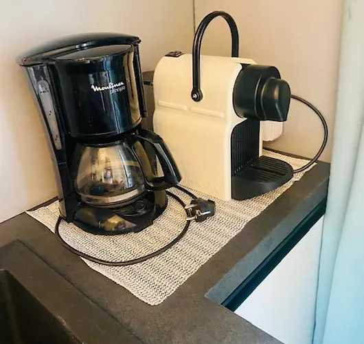 아파트 Les Fleurs Astoria 멍똥