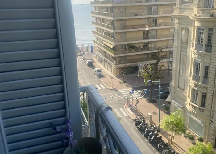 Les Fleurs Astoria * 멍똥