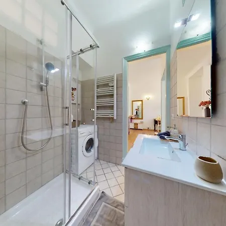 Apartament Les Fleurs Astoria
