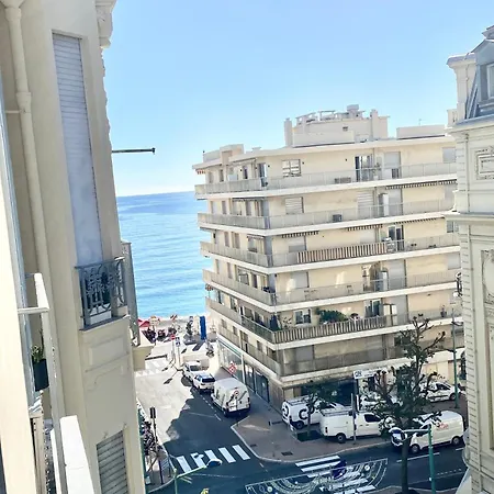 Les Fleurs Astoria